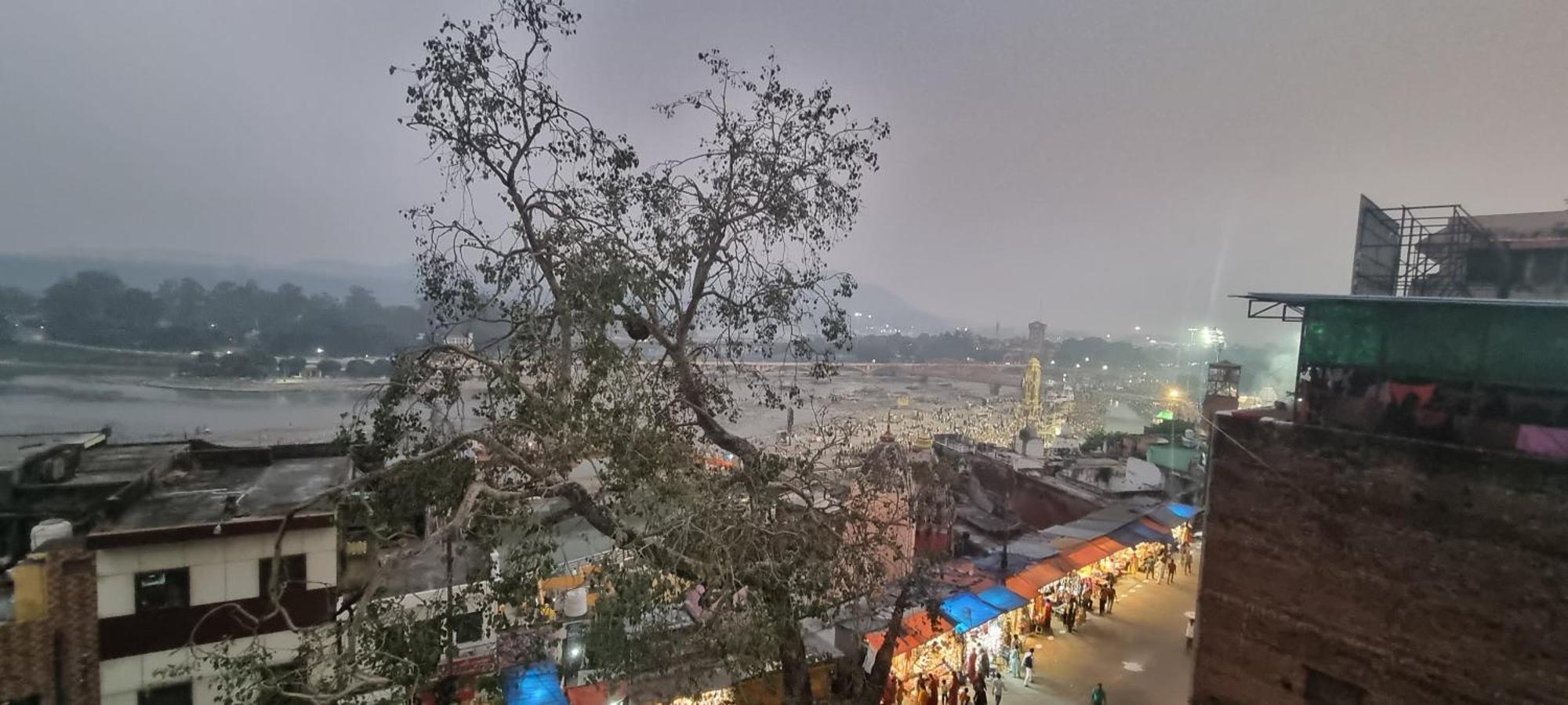 Hotel Har Ki Pauri By Around Stays Haridwār Exterior foto
