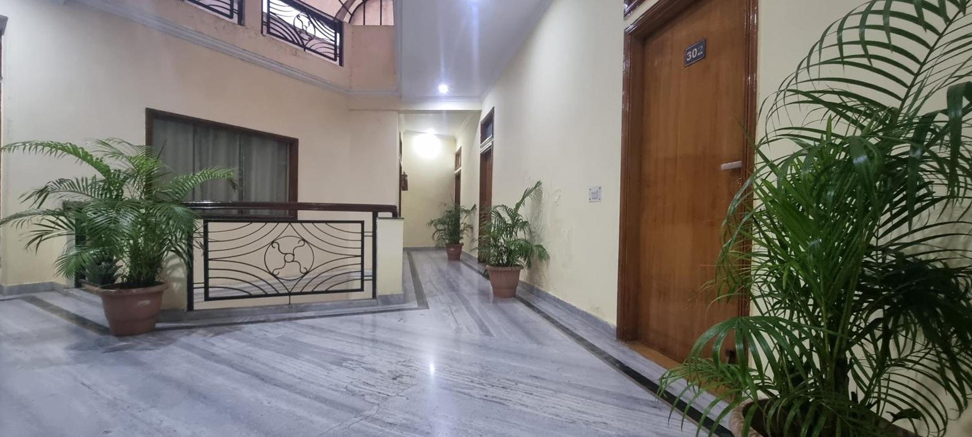 Hotel Har Ki Pauri By Around Stays Haridwār Exterior foto